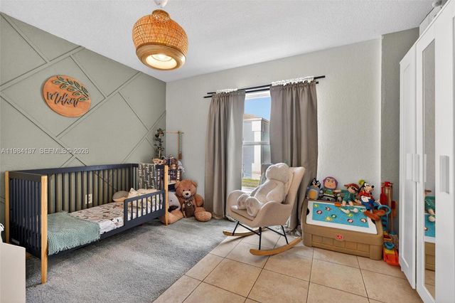 9756 SW 222nd St, Cutler Bay, FL 33190