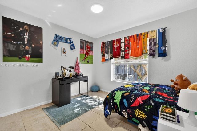 9756 SW 222nd St, Cutler Bay, FL 33190