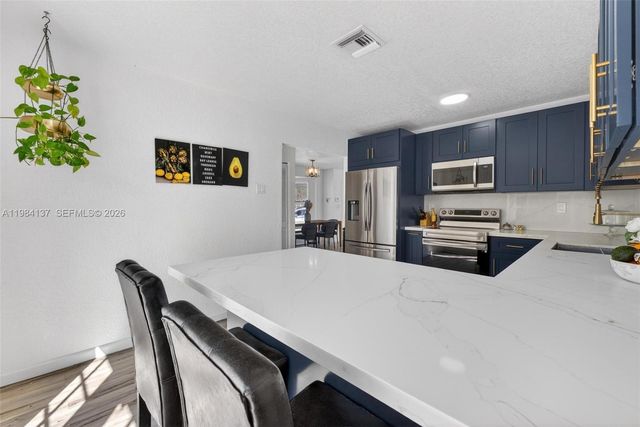 9756 SW 222nd St, Cutler Bay, FL 33190