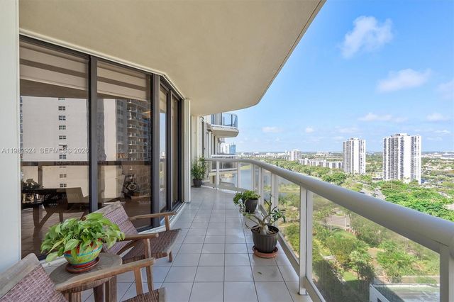 20191 E Country Club Dr 1903, Aventura, FL 33180