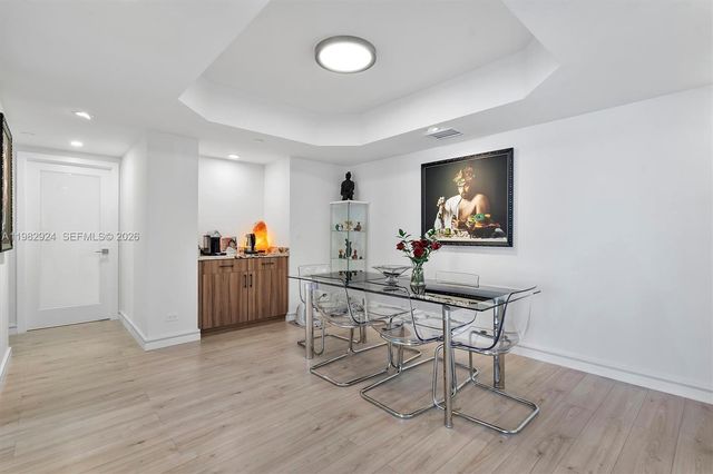 20191 E Country Club Dr 1903, Aventura, FL 33180