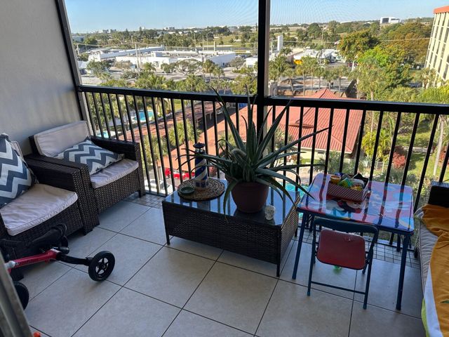 2350 NE 14th St Causeway 715, Pompano Beach, FL 33062