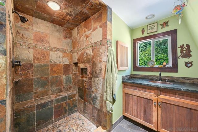 11414 Betsworth, Valley Center, CA 92082
