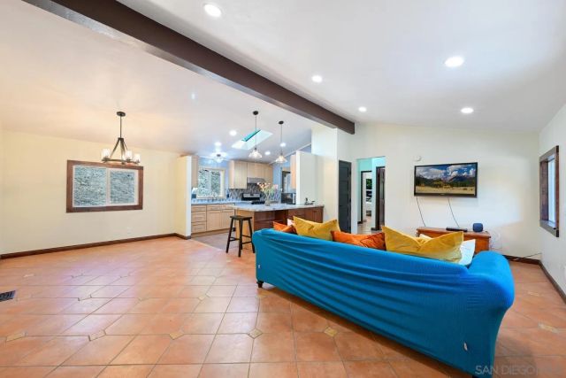 11414 Betsworth, Valley Center, CA 92082
