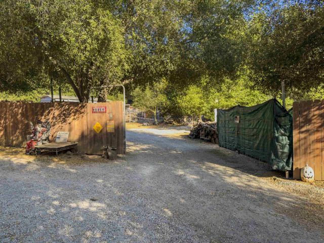 11414 Betsworth, Valley Center, CA 92082