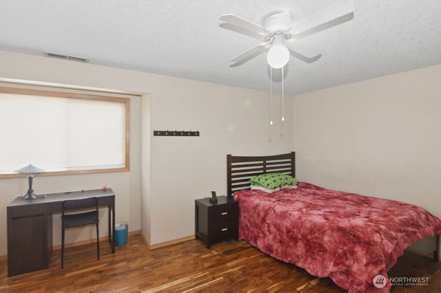 721 NW 58 Street, Vancouver, WA 98663