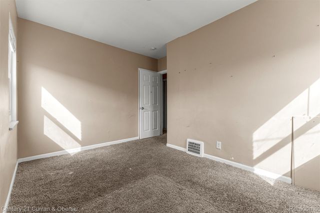 12876 Faust Avenue, Detroit, MI 48223