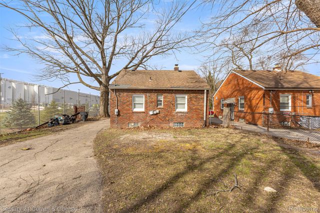 12876 Faust Avenue, Detroit, MI 48223