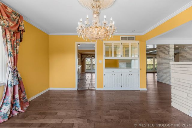 3811 E 74th Street, Tulsa, OK 74136