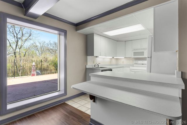 3811 E 74th Street, Tulsa, OK 74136