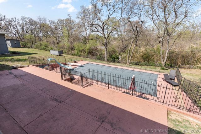 3811 E 74th Street, Tulsa, OK 74136