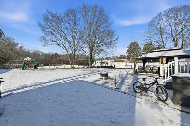 194 Oakdale Bohemia Road, Bohemia, NY 11716