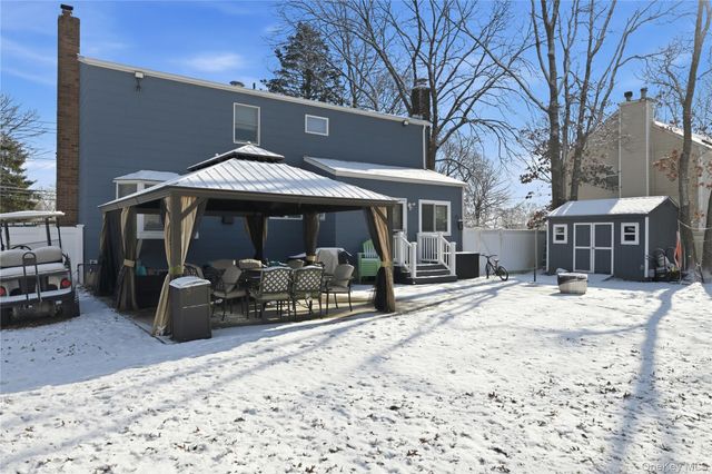 194 Oakdale Bohemia Road, Bohemia, NY 11716