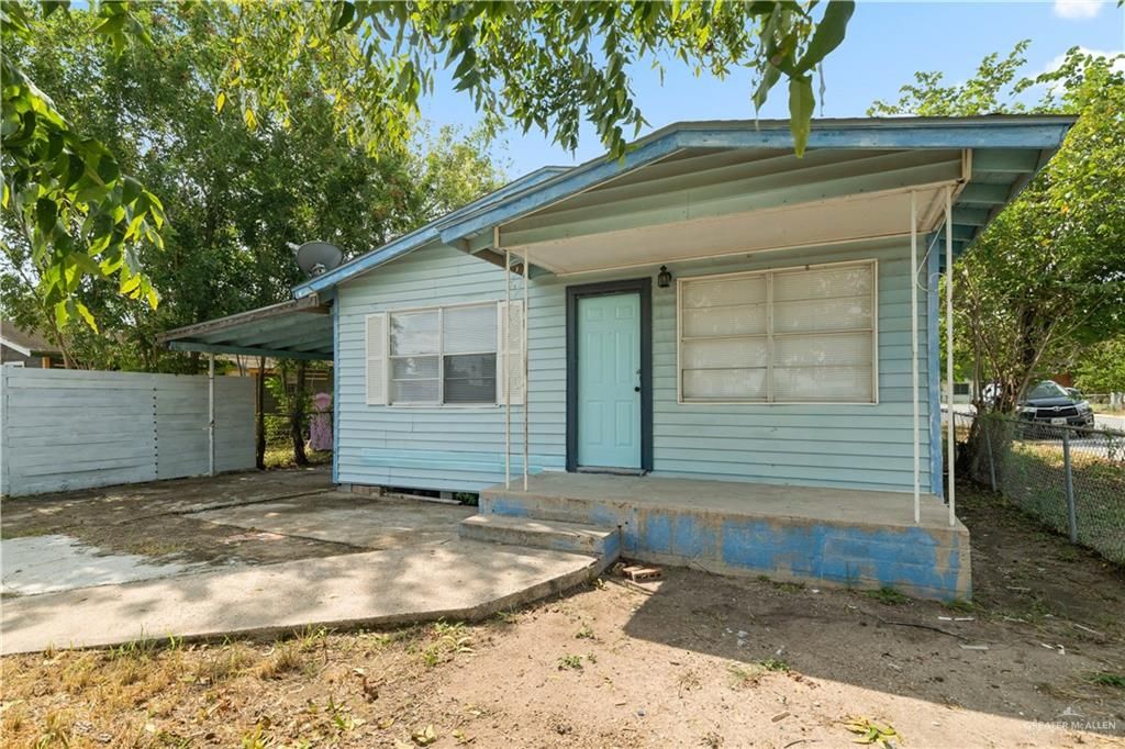 733 N Esperanza Street, Pharr, TX 78577