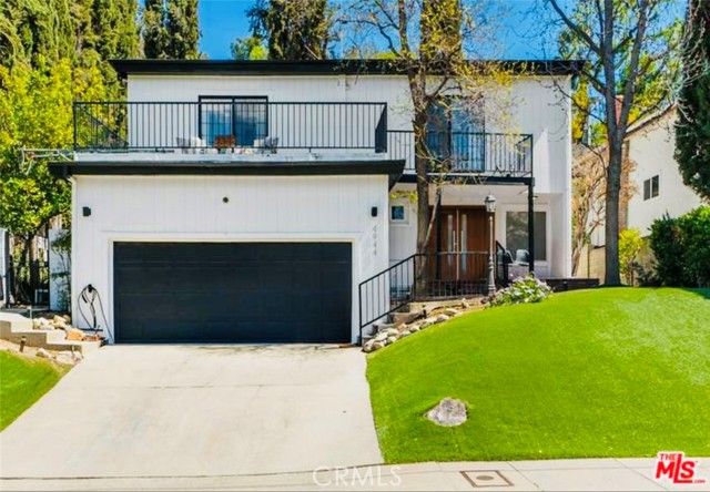 4944 Don Pio Drive, Woodland Hills (los Angeles), CA 91364