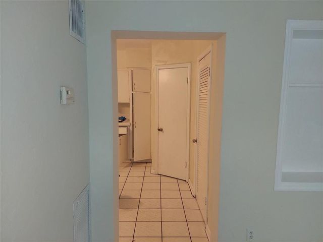 505 SW 9th Street SW West, Fort Lauderdale, FL 33315