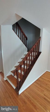 9505 FERN HOLLOW WAY, Montgomery Village, MD 20886