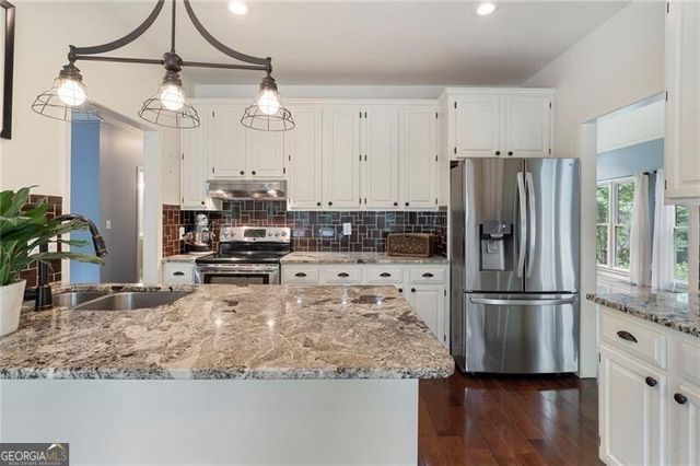 19 Wexford Circle NW, Cartersville, GA 30121