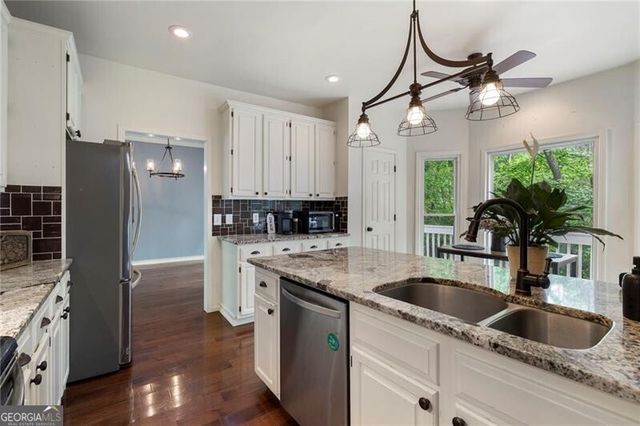 19 Wexford Circle NW, Cartersville, GA 30121