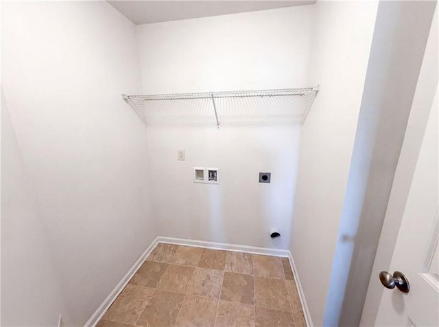 821 Walnut Woods Drive, Braselton, GA 30517