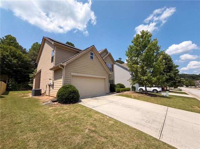 821 Walnut Woods Drive, Braselton, GA 30517