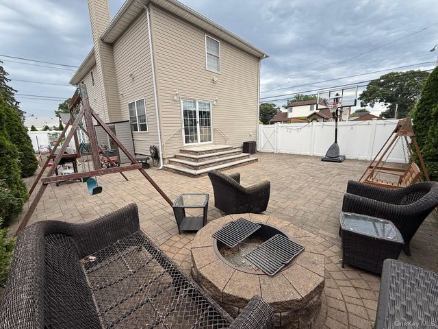 264 Doherty Avenue, Elmont, NY 11003