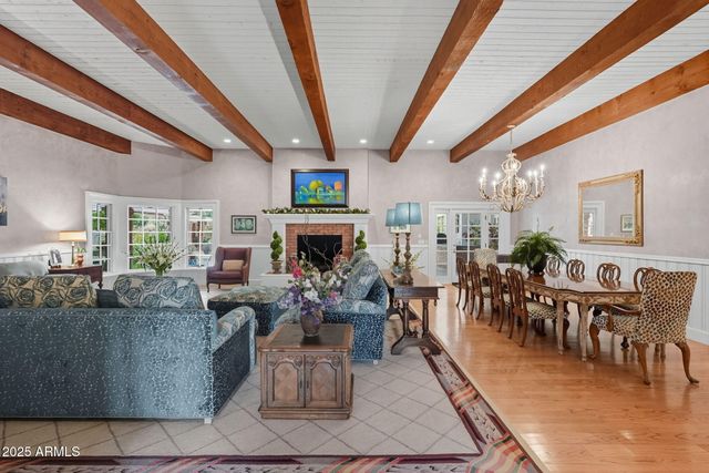 1001 E CAROLINE Lane, Tempe, AZ 85284