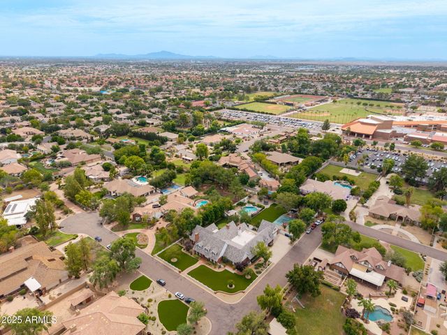 1001 E CAROLINE Lane, Tempe, AZ 85284