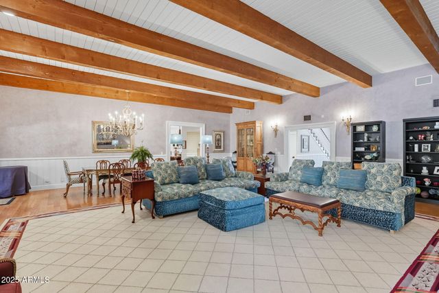 1001 E CAROLINE Lane, Tempe, AZ 85284