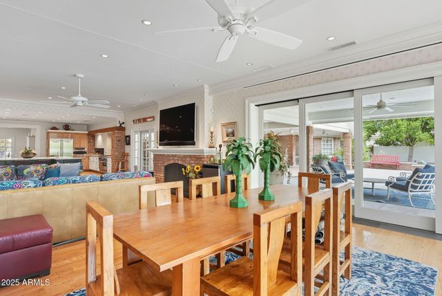 1001 E CAROLINE Lane, Tempe, AZ 85284