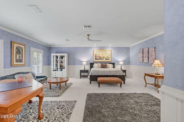 1001 E CAROLINE Lane, Tempe, AZ 85284