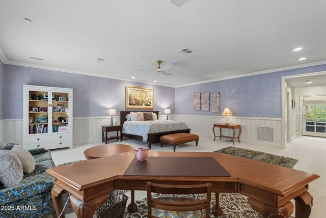 1001 E CAROLINE Lane, Tempe, AZ 85284