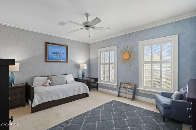 1001 E CAROLINE Lane, Tempe, AZ 85284