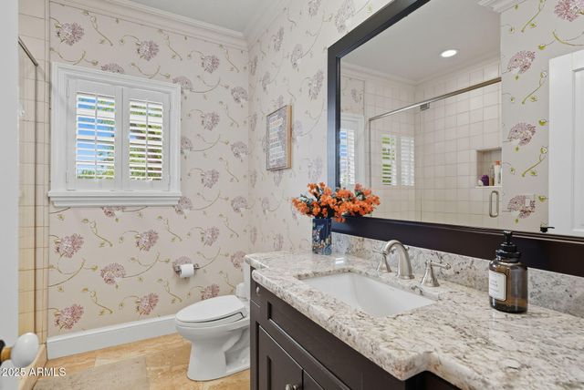 1001 E CAROLINE Lane, Tempe, AZ 85284