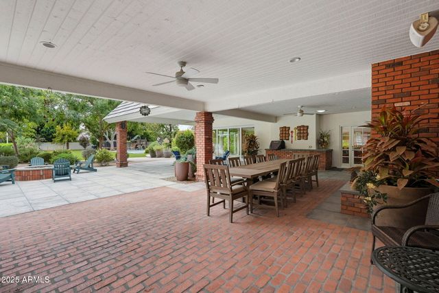 1001 E CAROLINE Lane, Tempe, AZ 85284