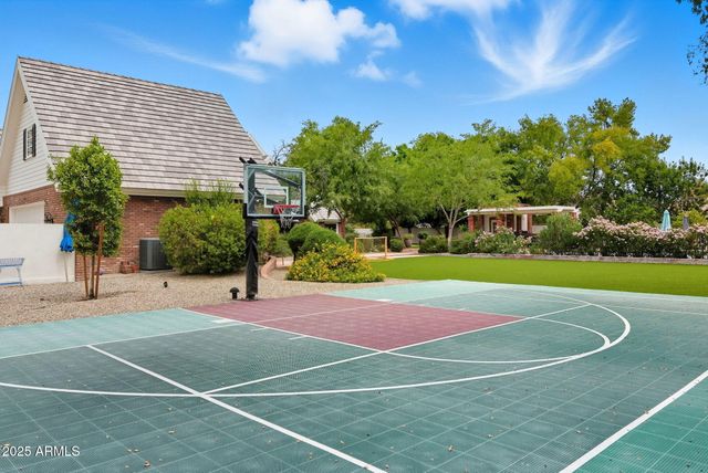 1001 E CAROLINE Lane, Tempe, AZ 85284