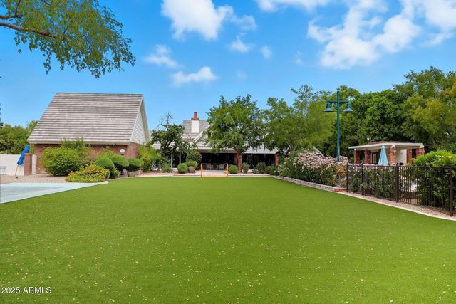 1001 E CAROLINE Lane, Tempe, AZ 85284