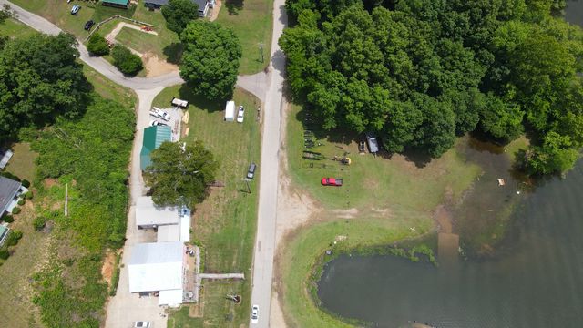 45 Creek View Ln, Waverly, TN 37185