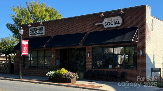 400 Gardenia Street, Belmont, NC 28012