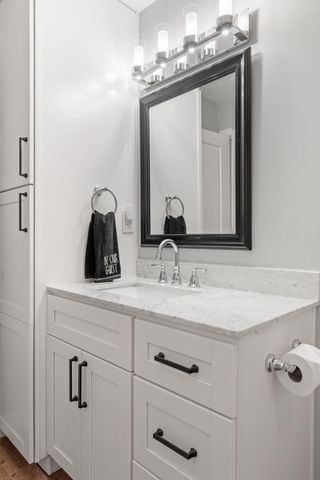 2129 Arkwright Street, Maplewood, MN 55117