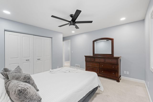 2129 Arkwright Street, Maplewood, MN 55117