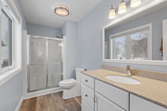 2129 Arkwright Street, Maplewood, MN 55117