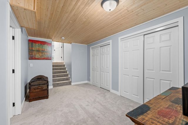 2129 Arkwright Street, Maplewood, MN 55117