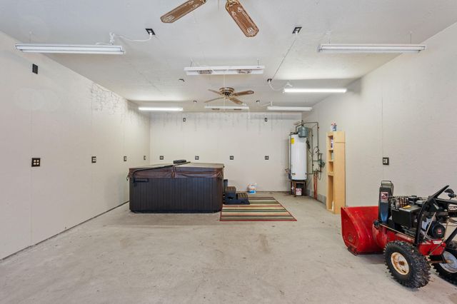 2129 Arkwright Street, Maplewood, MN 55117