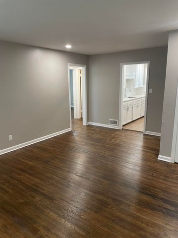 6160 E Boston St, Wichita, KS 67218