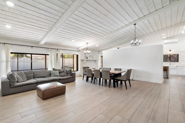 7380-R NW 44th Ct RNT, Lauderhill, FL 33319