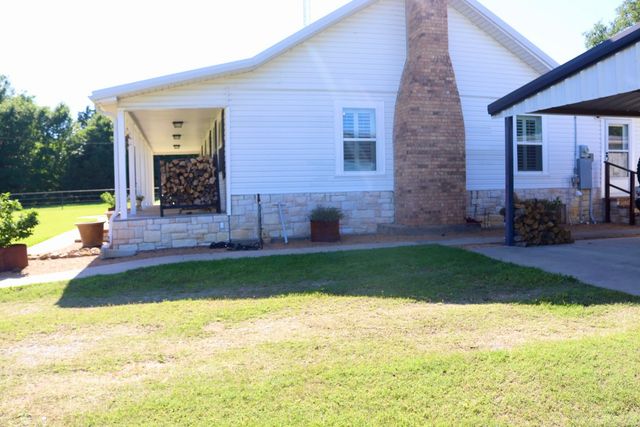 387 County Road 2101, Ivanhoe, TX 75447