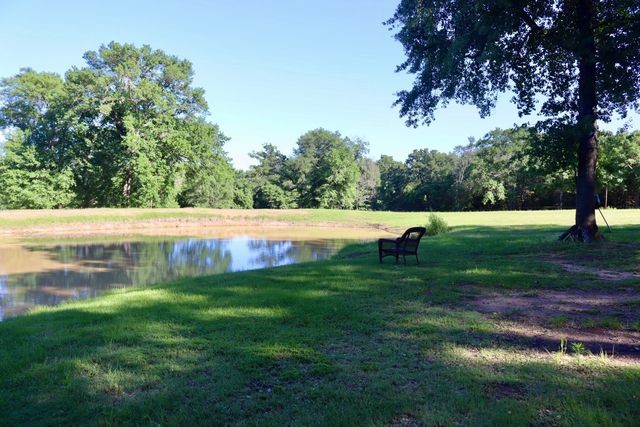387 County Road 2101, Ivanhoe, TX 75447