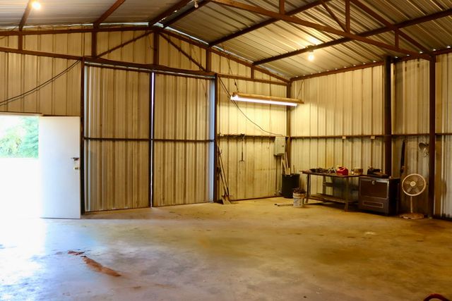 387 County Road 2101, Ivanhoe, TX 75447