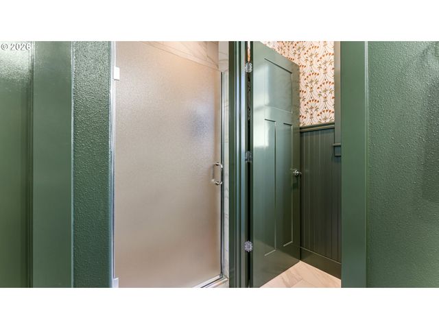 2572 DRAGON FLY Ct, Salem, OR 97306